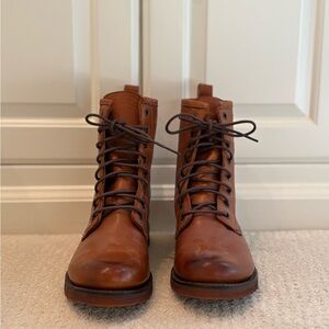 Frye women’s boot, NWOT